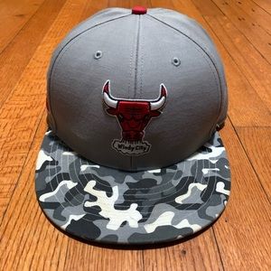 Bulls Camo Snapback